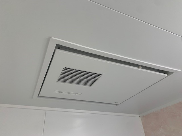 冷たいお風呂から浴室暖房乾燥機付きの快適なお風呂へ