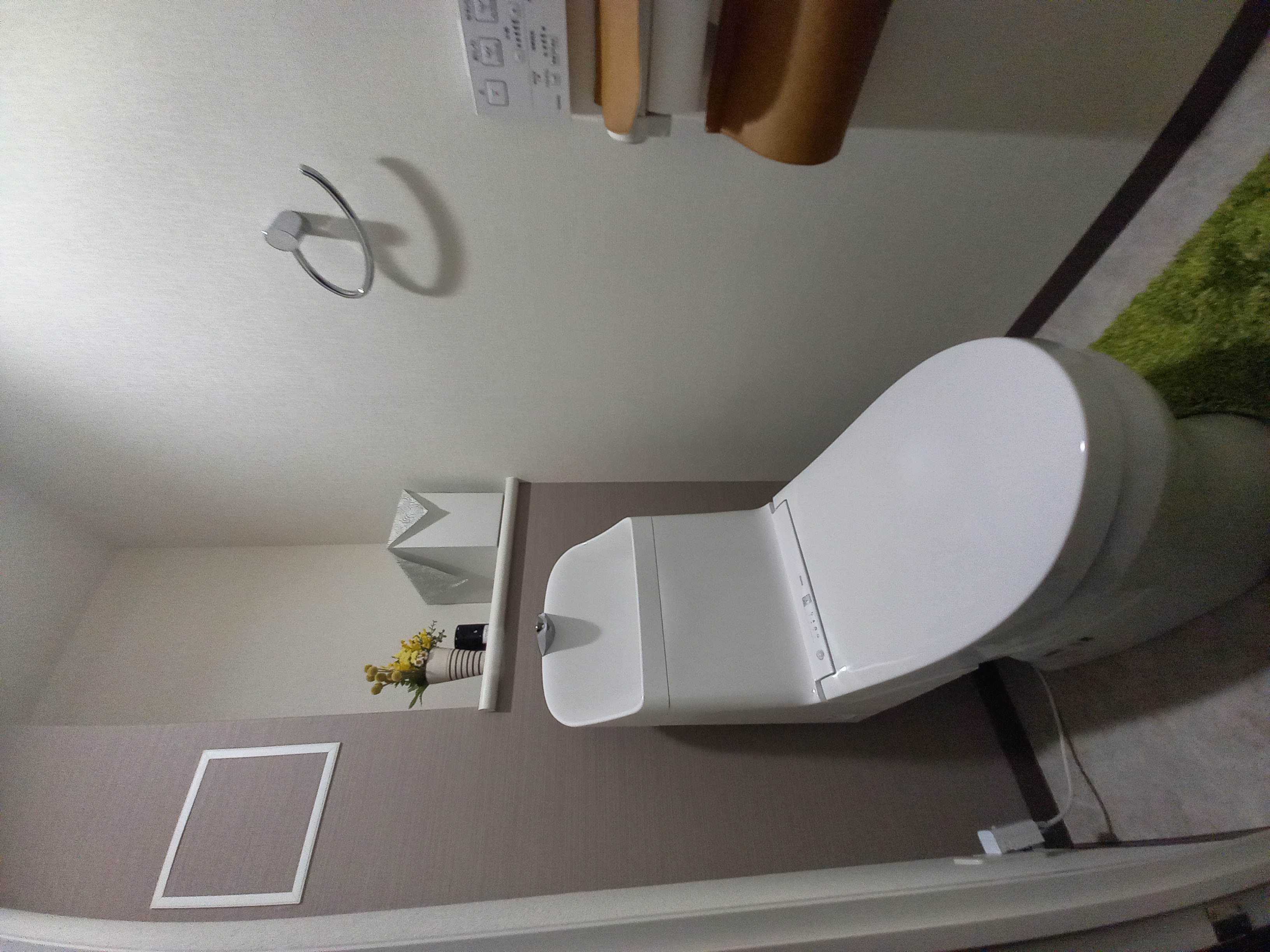 狭くてもおしゃれなトイレ空間にリフォーム