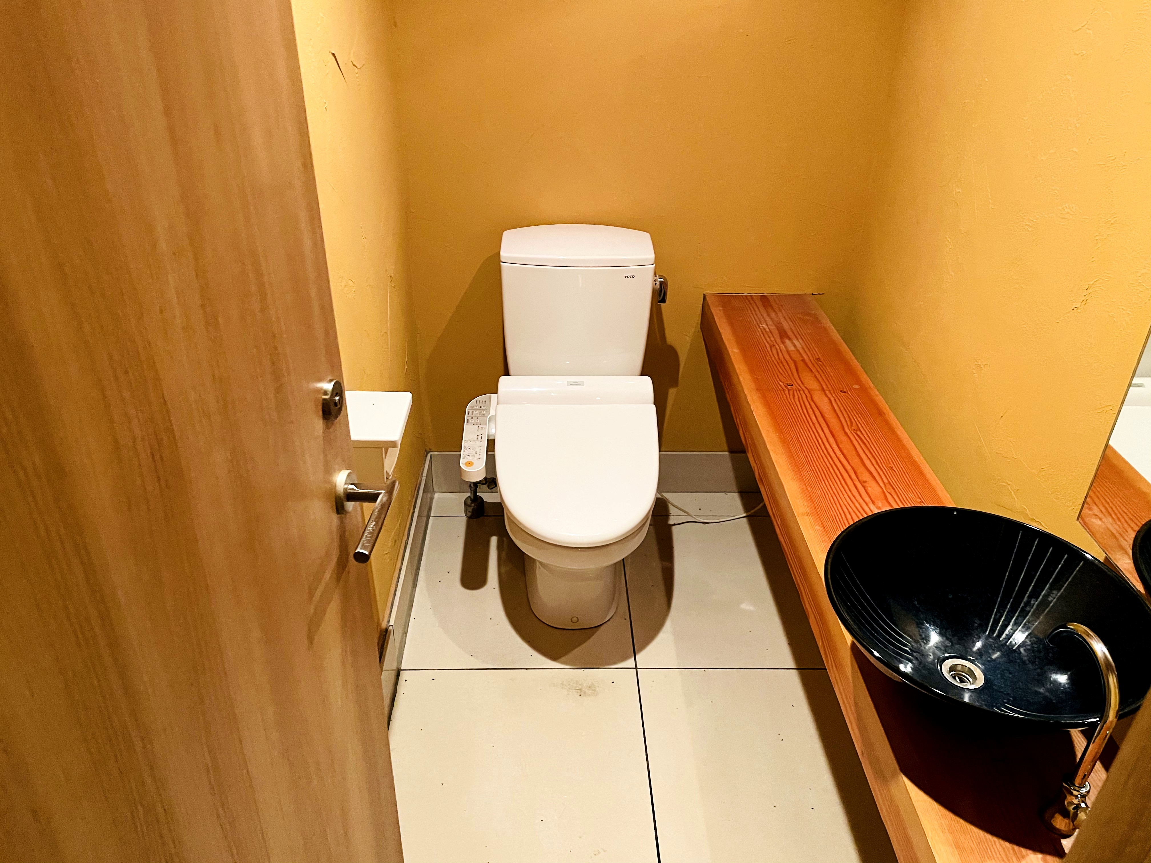 店舗のトイレリフォーム