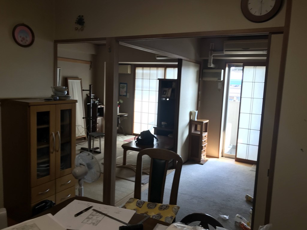 キッチンの配置変更を伴うリノベーション