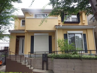 経年劣化により色褪せた外壁をリフレッシュ