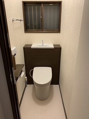 タンクレス風のトイレで空間がスッキリ
