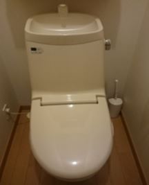 お手入れがしやすいフチレス形状・節水機能が搭載