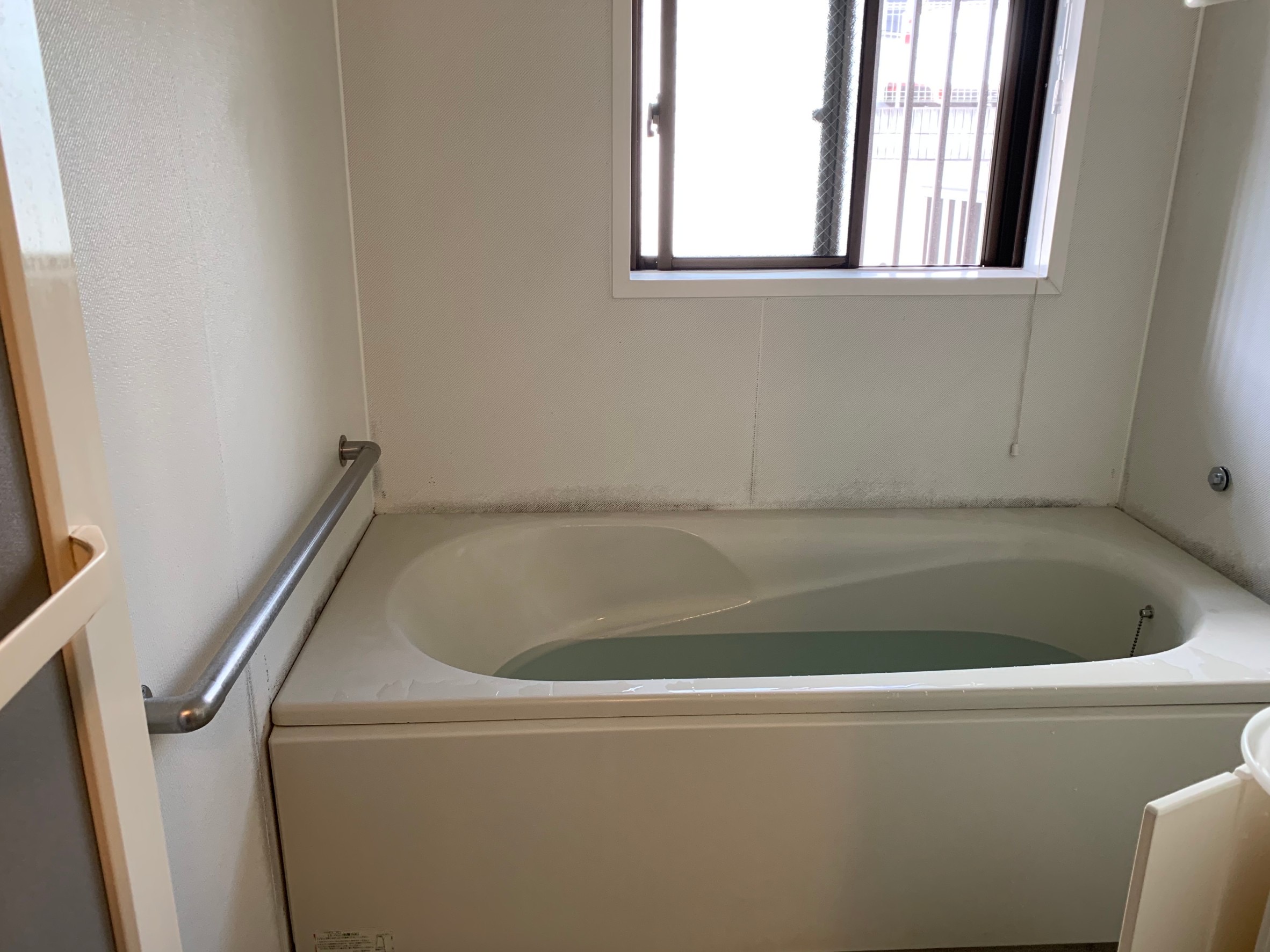 老朽化に伴いお風呂を快適な入浴空間に