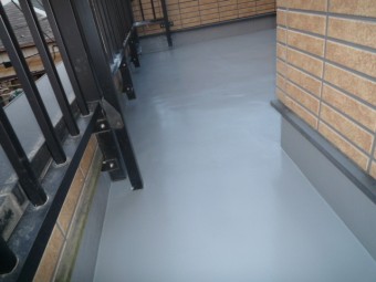 ベランダを防水仕様に施工