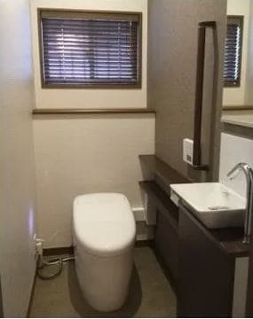 古くなったトイレを新しく