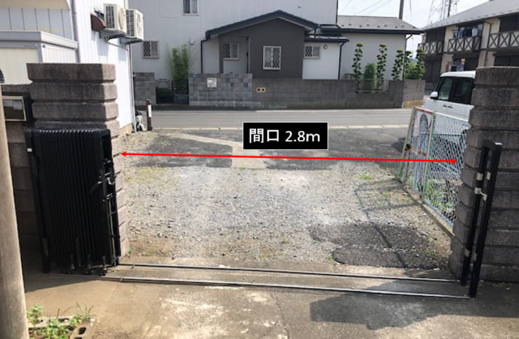 門の間口を3ｍに変更・夜はオシャレな雰囲気に