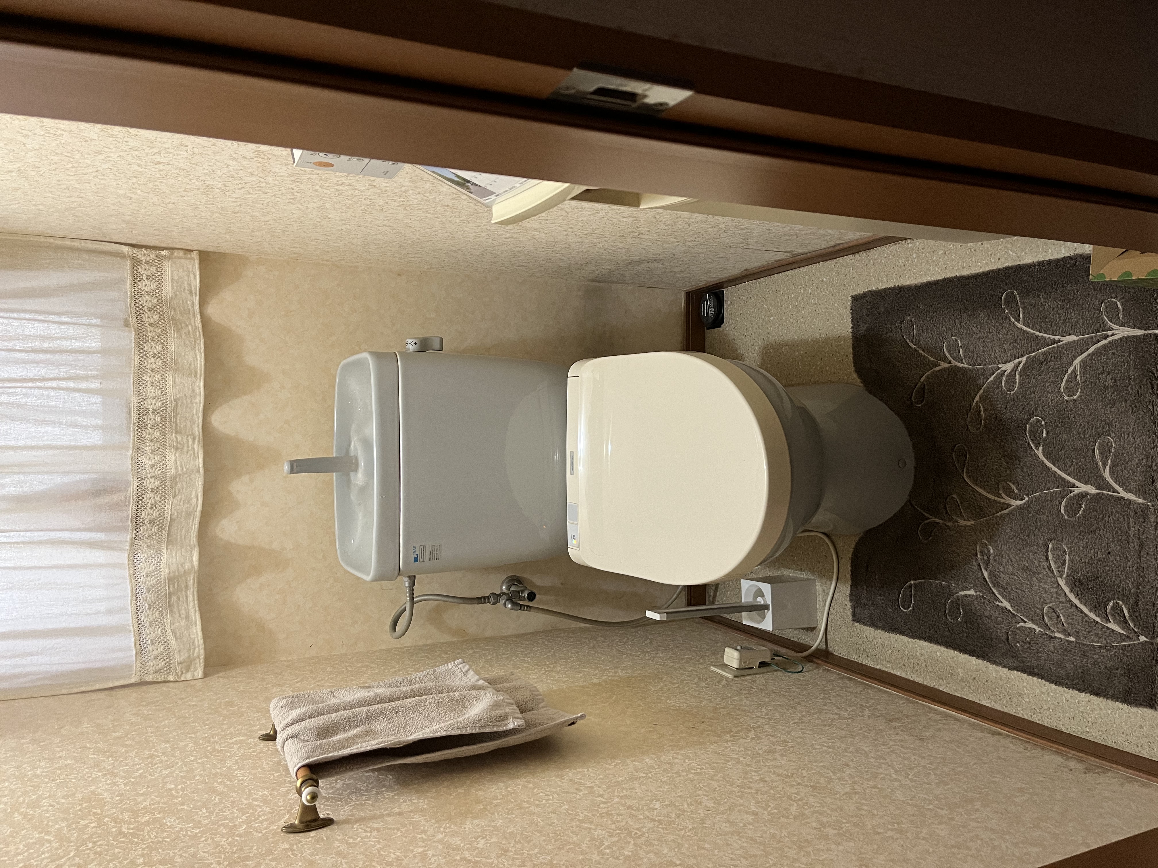 20年使用したトイレを一新