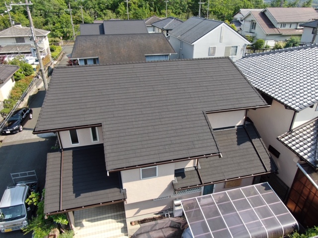 兵庫県三田市　屋根重ね葺き工事　ディプロマットⅡ