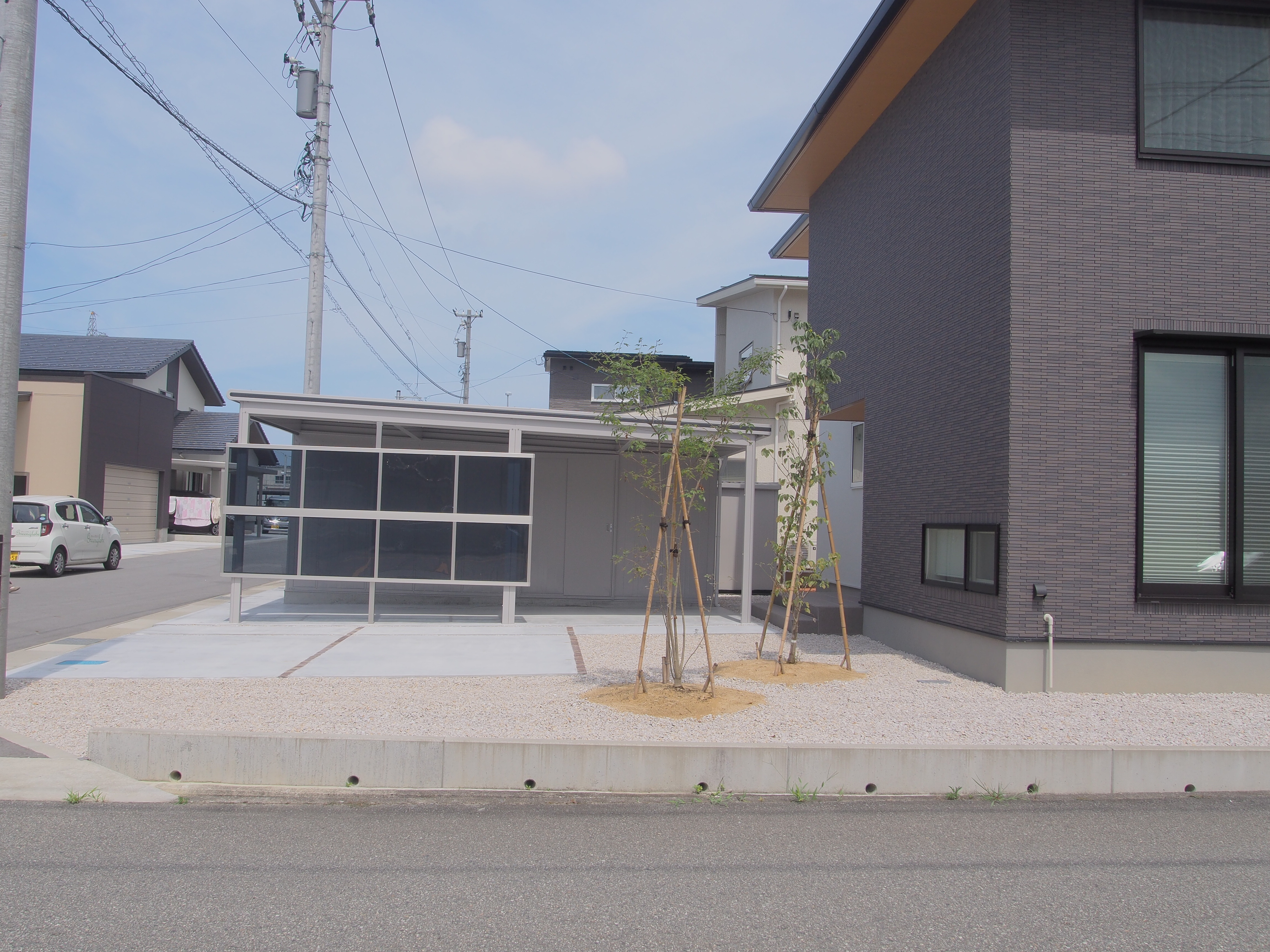シンプルで飽きのこない外構リフォーム