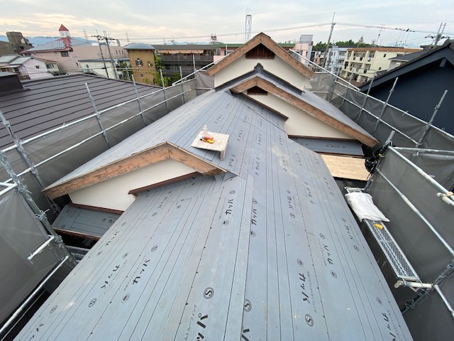 尼崎市　屋根葺き替え工事　ルーガ鉄平
