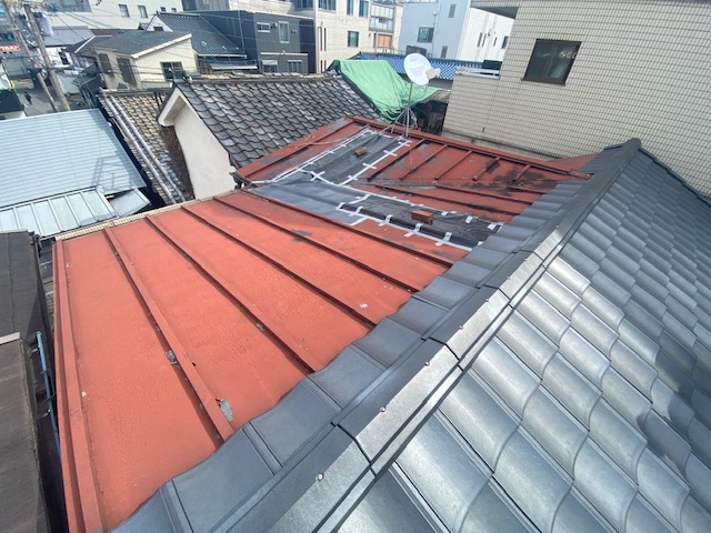 大阪市城東区　一部屋根葺き替え・一部補修工事