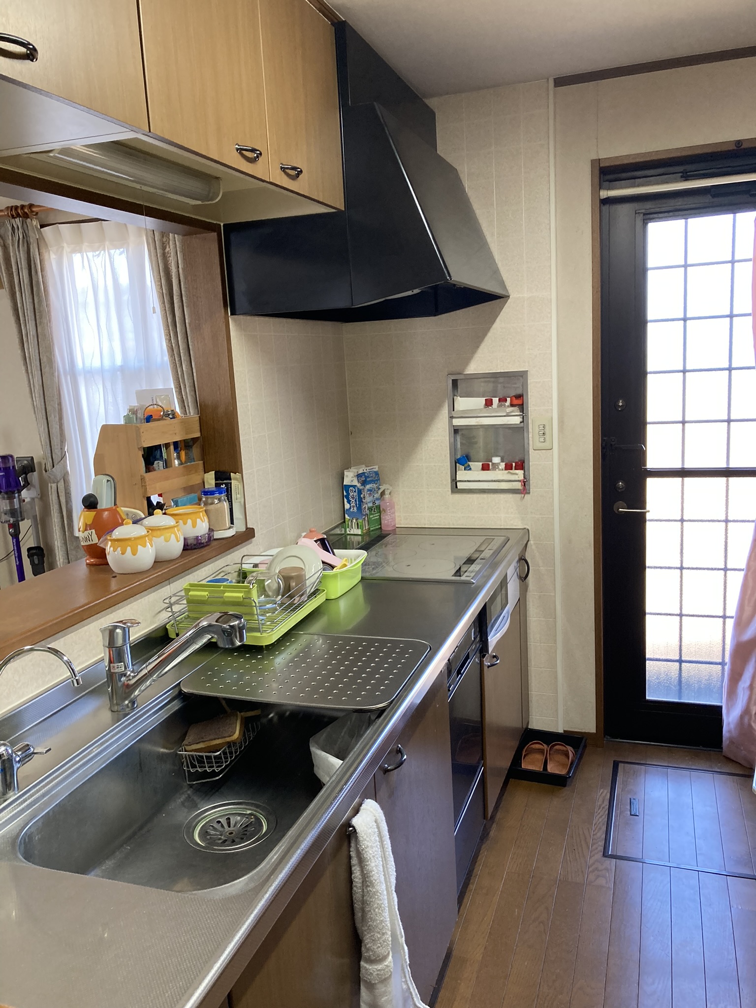 キッチン交換及び外壁屋根塗装工事