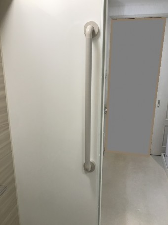 浴室交換と手すり取り付けで入りやすいお風呂に