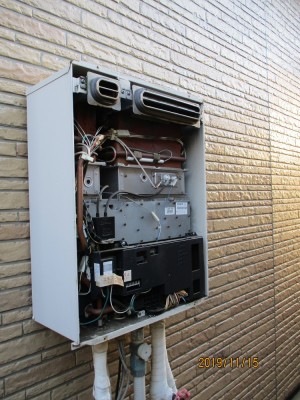 給湯器故障に伴い製品を交換