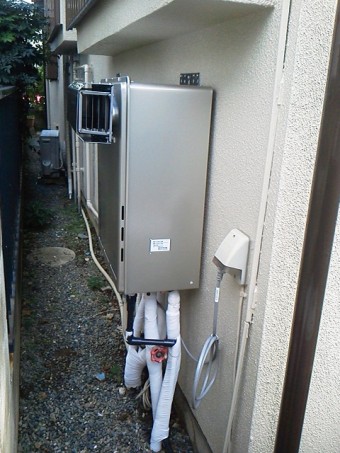 省エネ性能に優れている給湯器でガス消費量少なく
