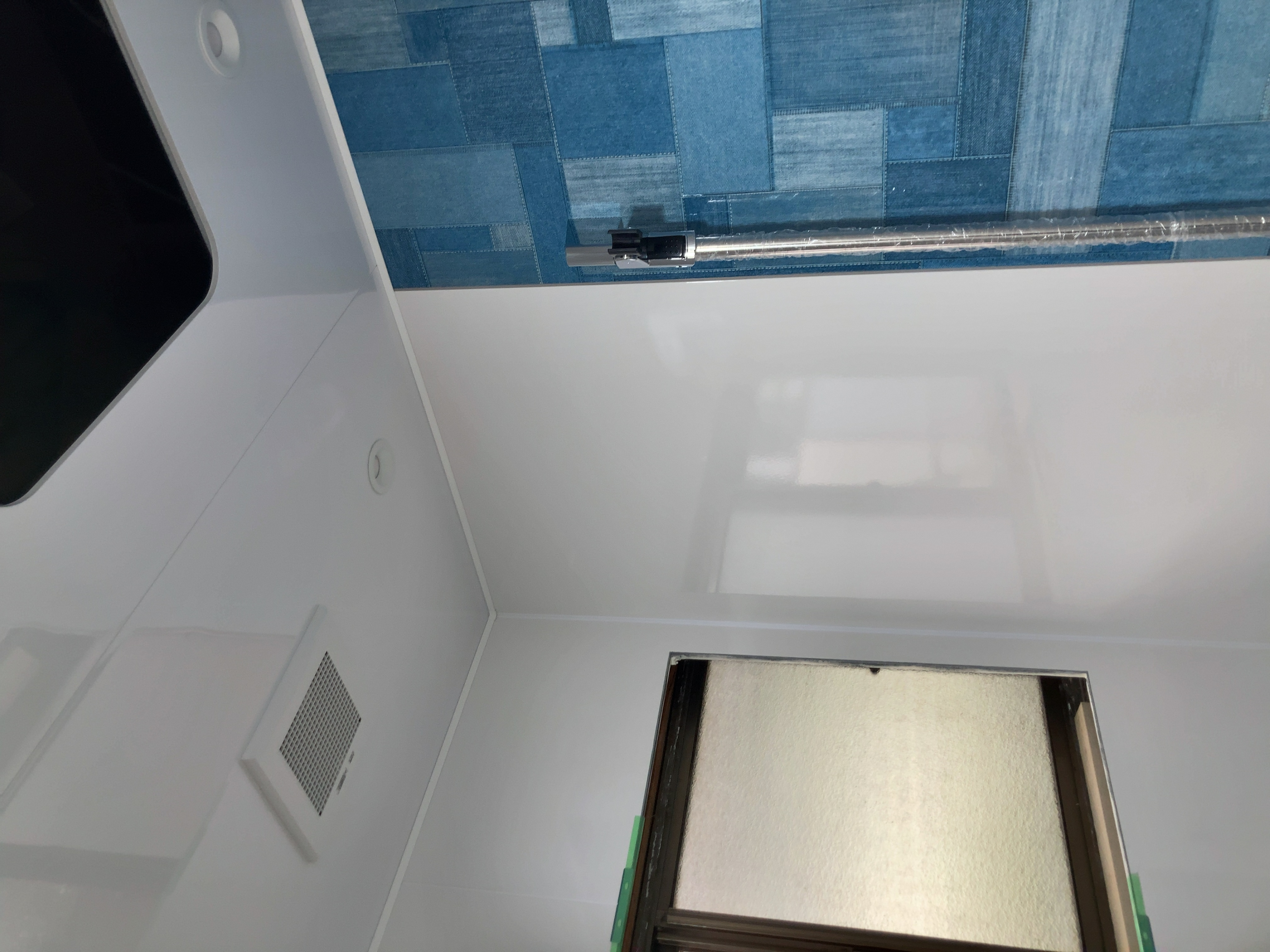 暗い雰囲気から明るいお風呂・トイレにリフォーム