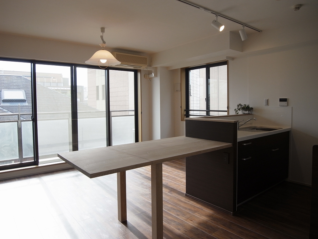 購入したマンションをLDK中心にリノベーション
