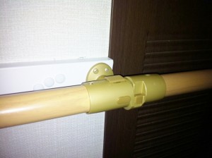 手すり設置で夜の歩行の安全を確保