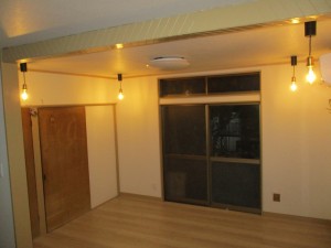 分譲住宅の1階部分を改修・レトロ感を演出