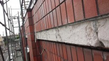 劣化しているシーリングをきれいに打ち替え