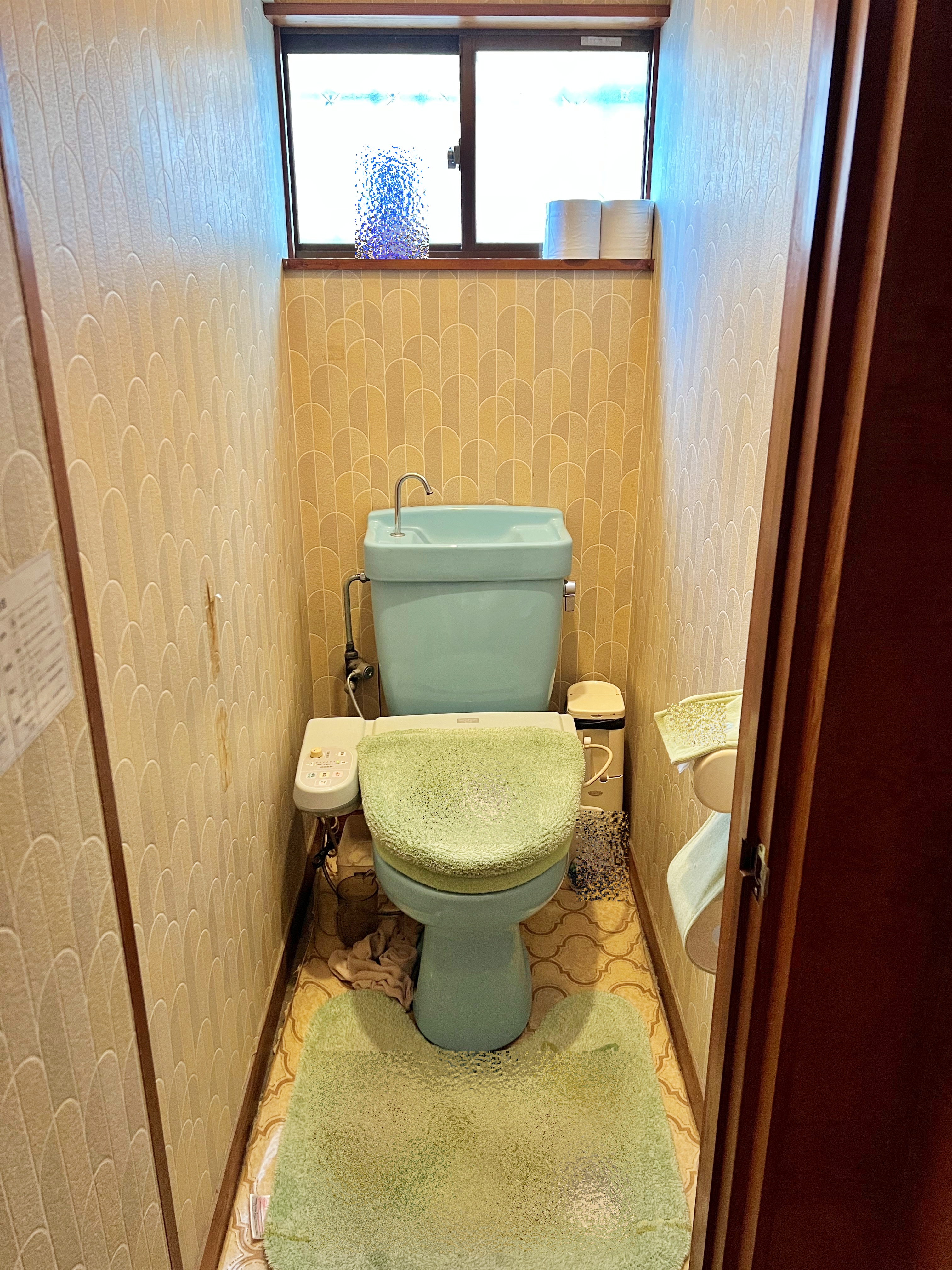 明るく清潔感あふれるトイレ空間へ