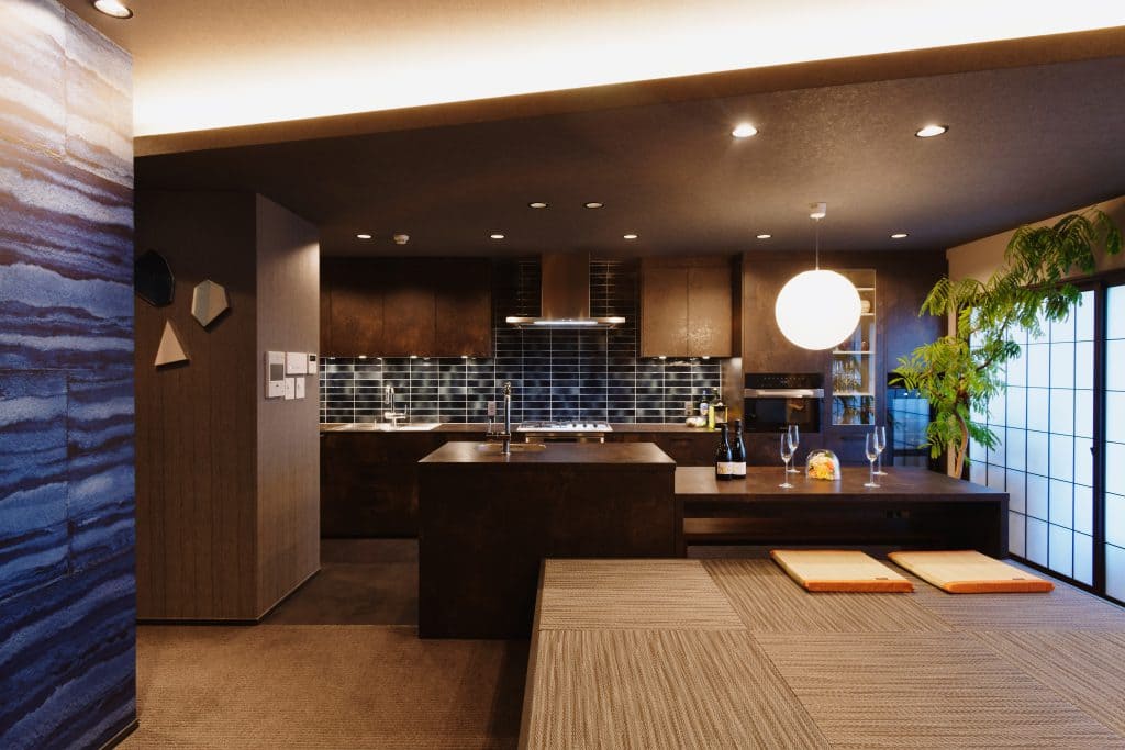 事務所兼セカンドハウスのマンションをくつろげる空間に