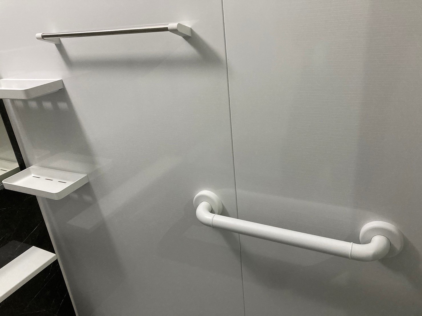 浴室暖房換気乾燥機付きユニットバスへ大変身