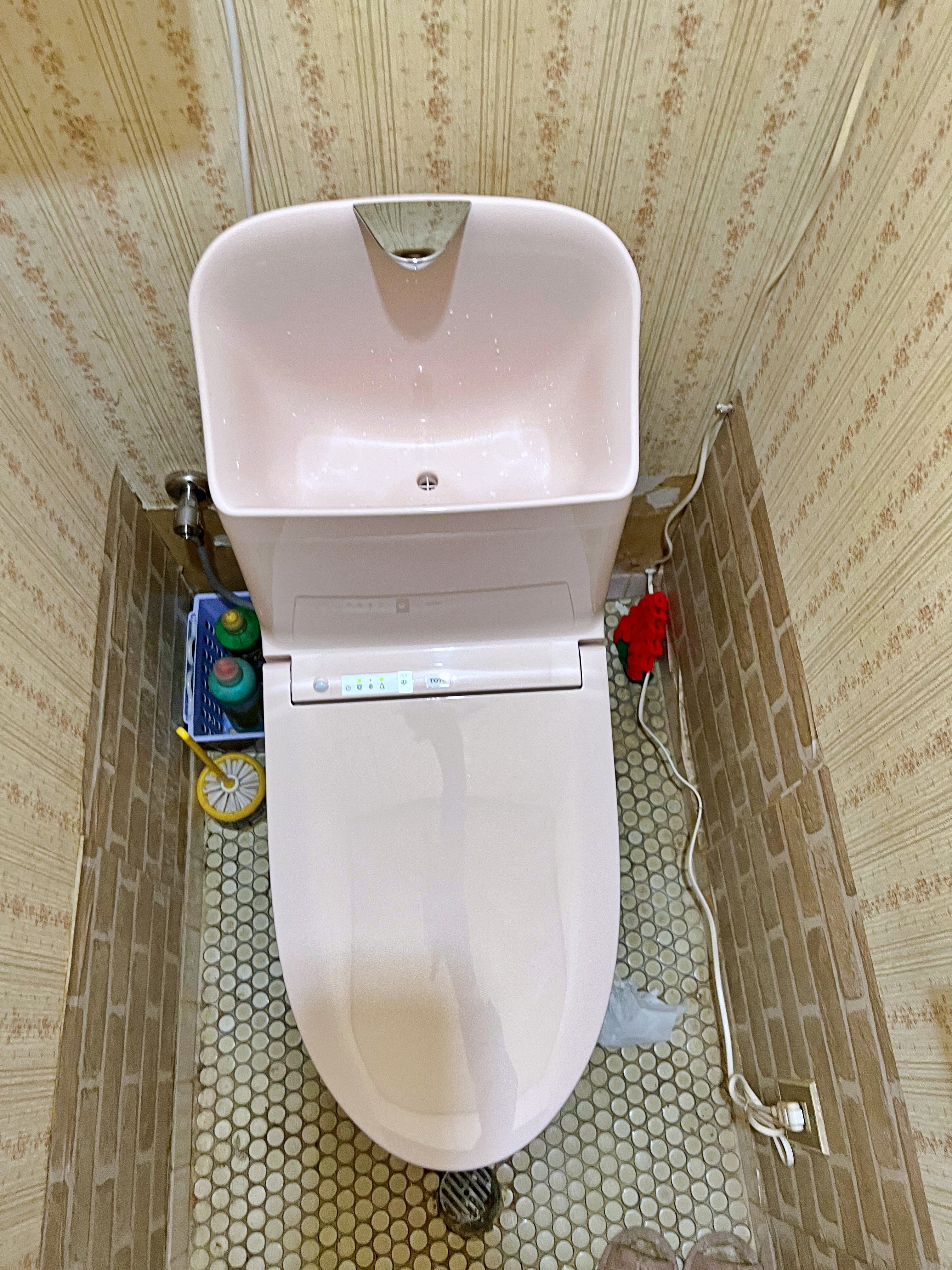 トイレをリフォーム致しました。