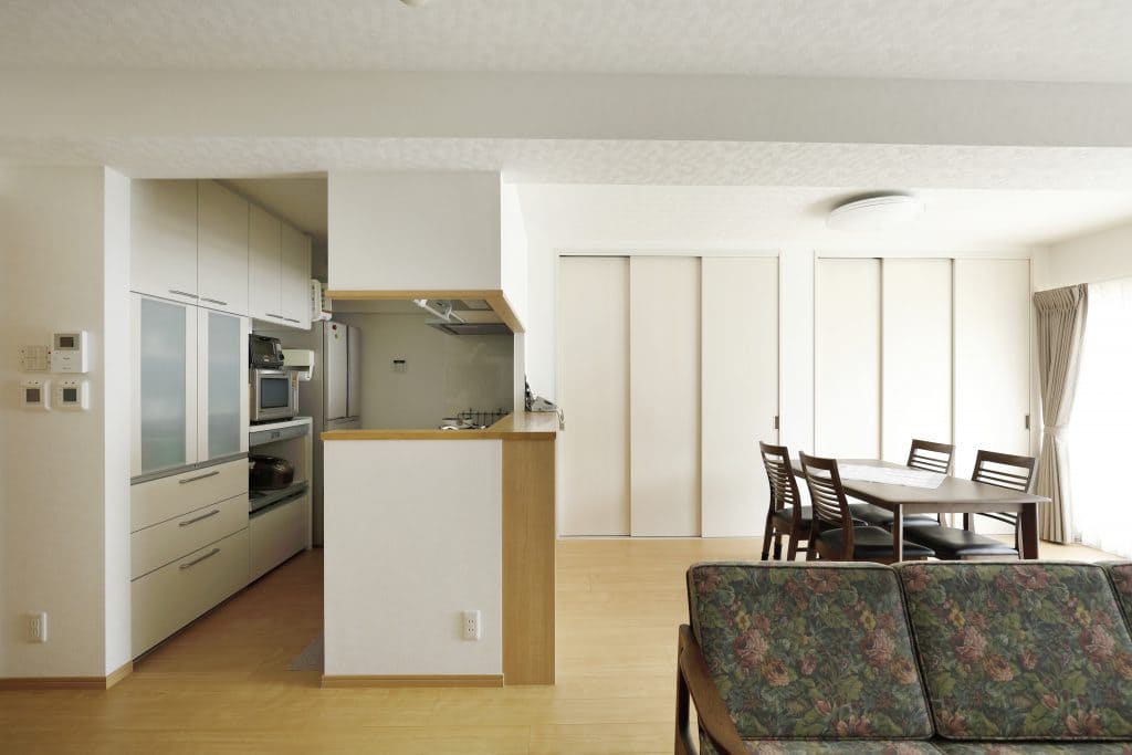 新築のようにきれいな空間・収納増設で部屋がスッキリ
