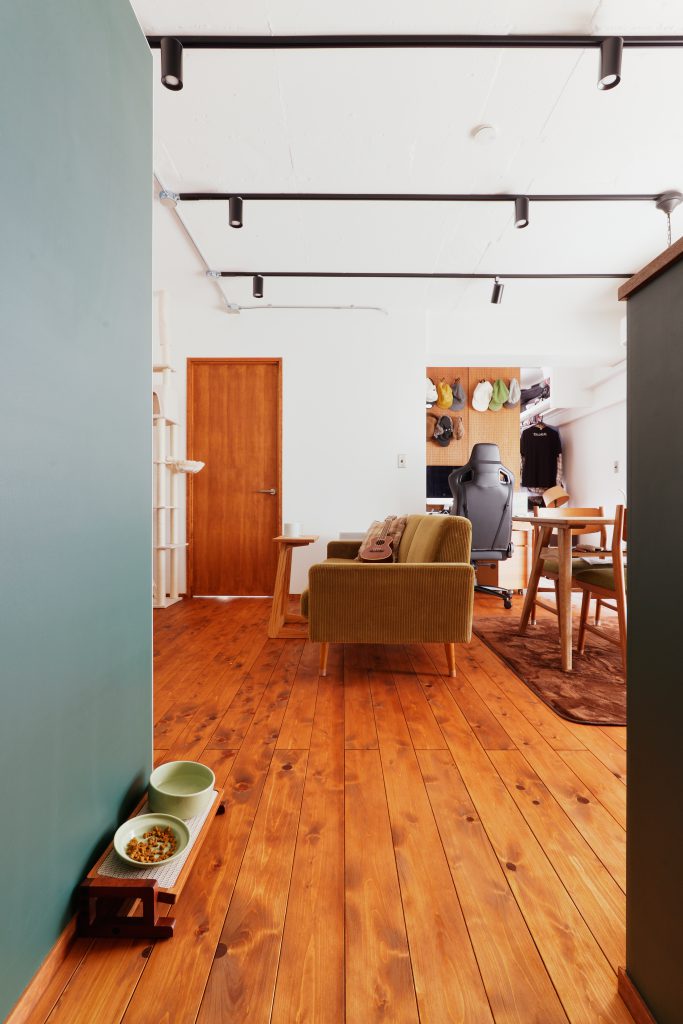 TRUK Furnitureを活かせる世界観にリノベーション