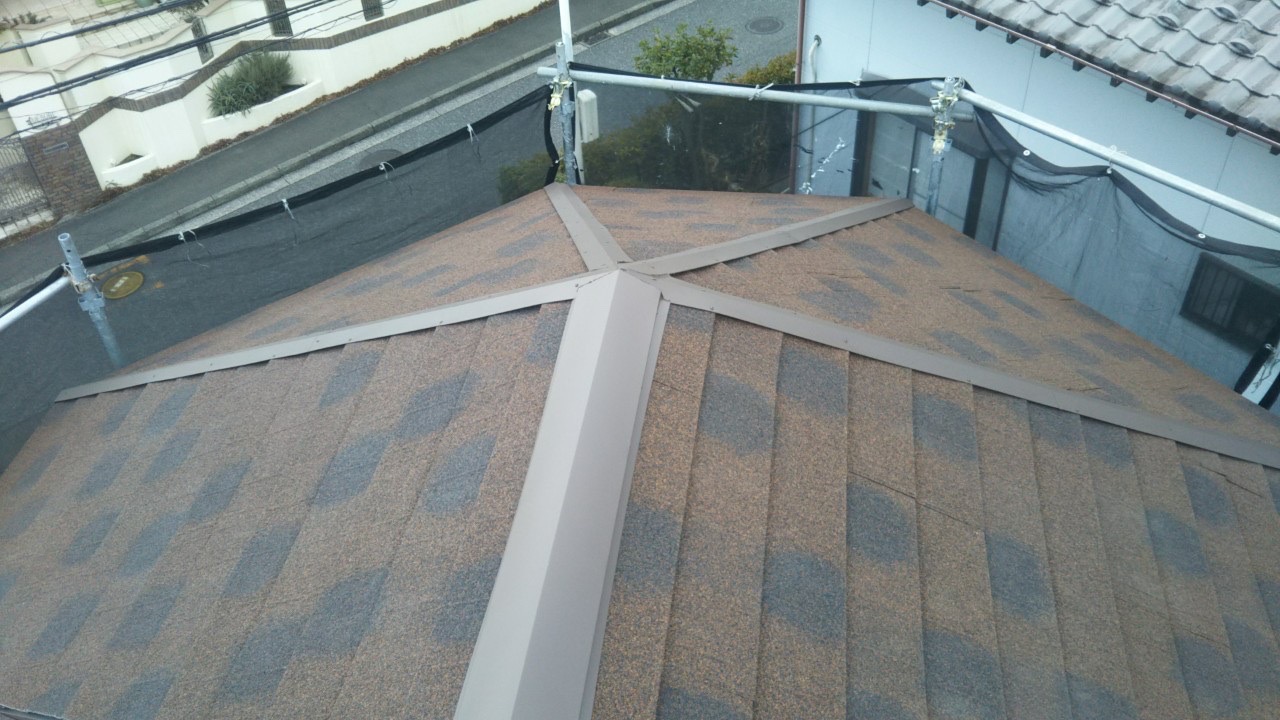 ディプロマットスター　屋根カバー工法