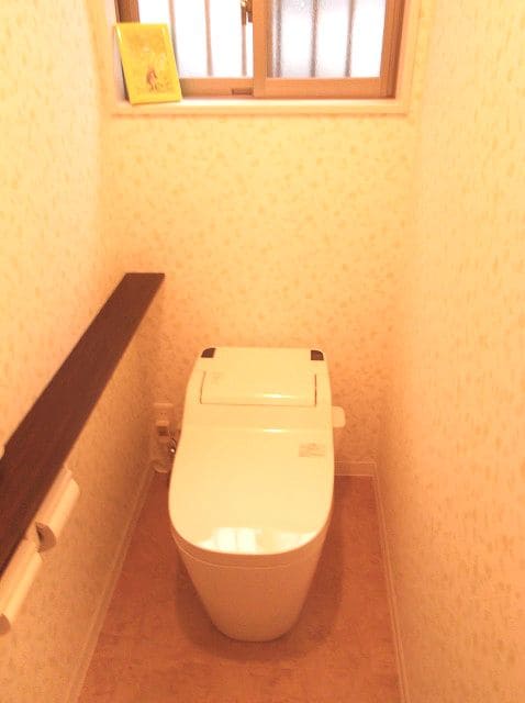 キッチンの狭さ解消・仕切られてたトイレスペースを一つに