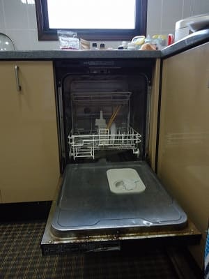 劣化してきた食洗器を新品に交換