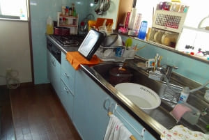シンク下に食洗機を取り付けられるキッチンに交換