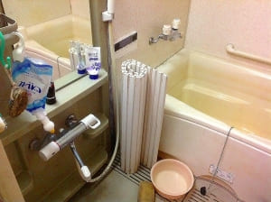 湿気漏れしている浴室・ユニットバスの寒さを解消