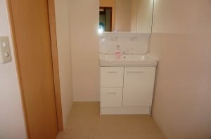 水回りの間取り変更でトイレのスペースを広く