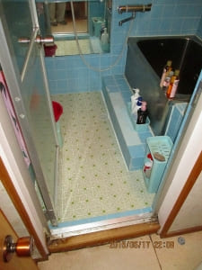 水漏れしていたタイル目地の浴室をシステムバスに変更