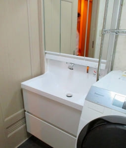 使い勝手抜群の洗面化粧台に交換