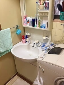 傷みが目立つ浴室を改装・洗面所・トイレも一新