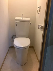 漏水が発生していたトイレを交換