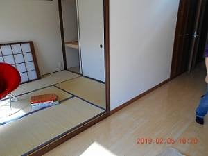 6畳間の畳をフローリングに張り替え洋室に