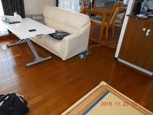 対面式キッチンに変更に伴い床を嵩上げ