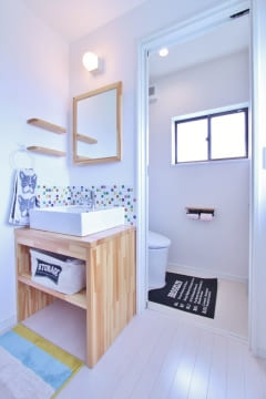 二世帯で気兼ねなく暮らせる住まいへリノベーション