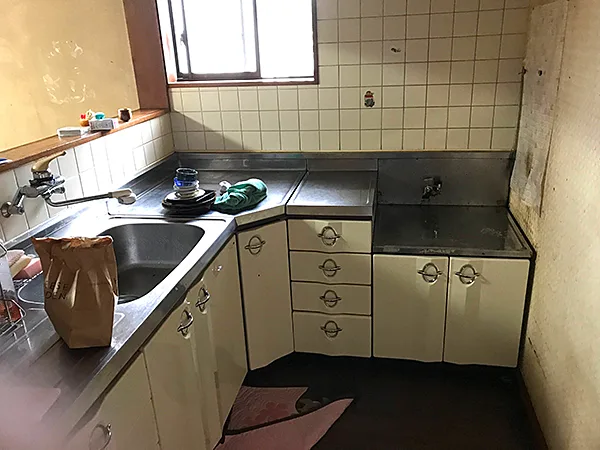 下がり壁の面積を減らして開放的に
