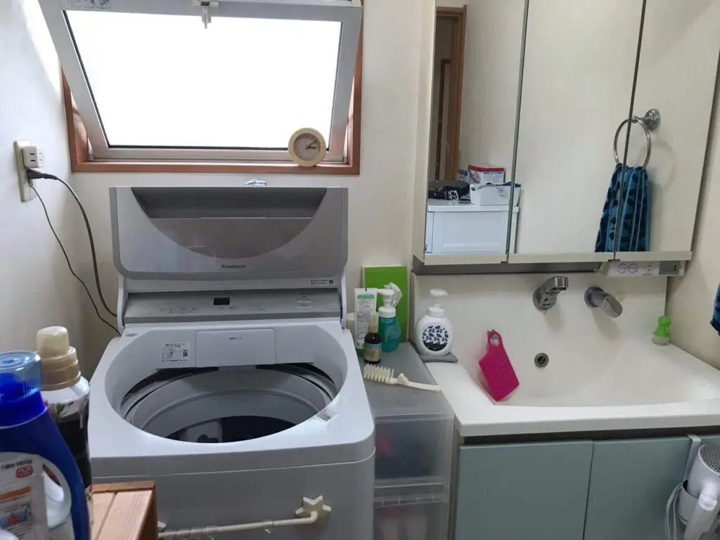 茶色ベースのおしゃれな水まわり空間