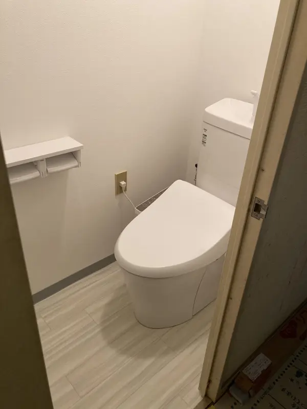 古い浴室・トイレを費用をなるべく抑えきれいな状態に