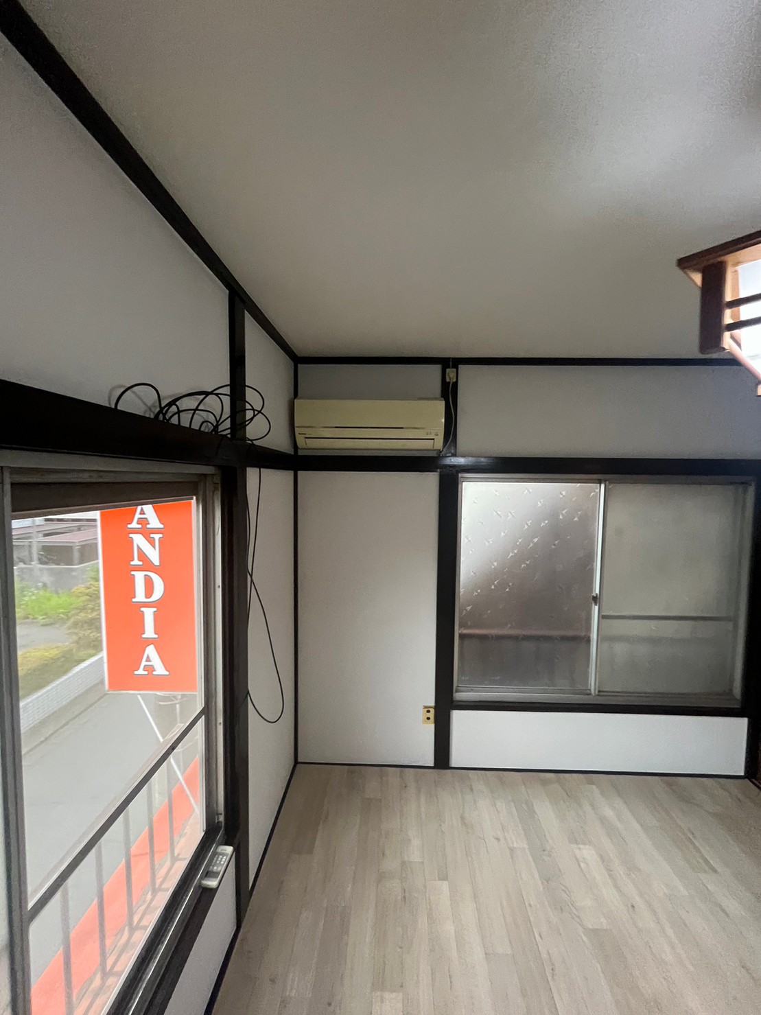 古びた和室から和モダン風の部屋へ