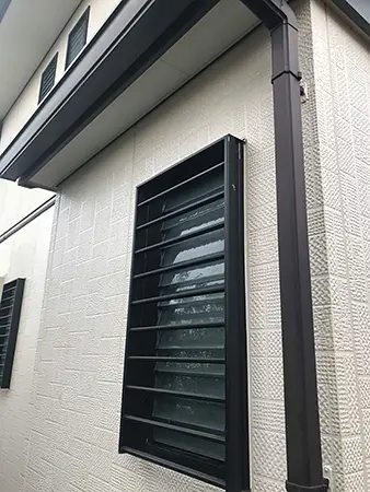 古くなったユニットバス・開けづらい窓も一緒に取り換え