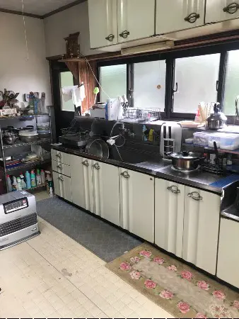 レンジフード・吊戸棚の高さは使用者の身長に合わせ調整